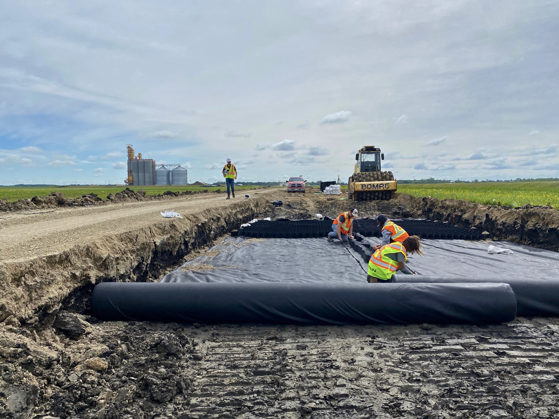 e02bda04-d4f4-4b50-ae28-08944c639f55